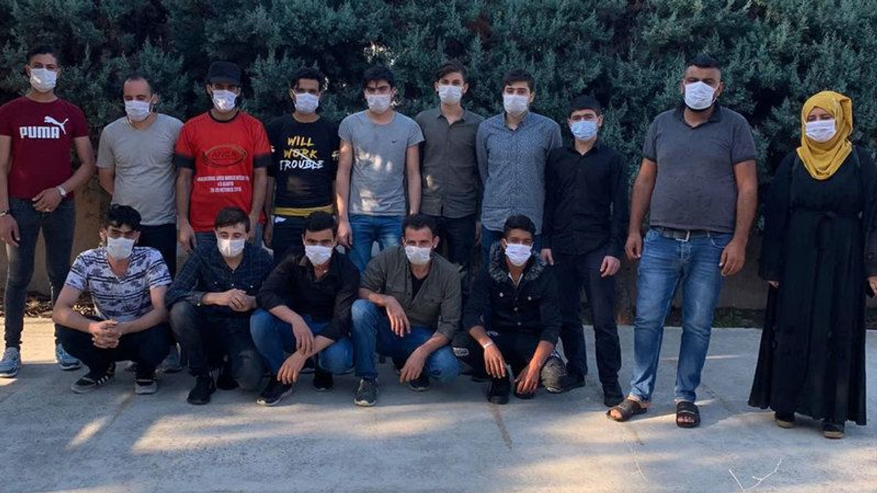 Düzensiz göçmenleri taşıyan aracın sürücüsü tutuklandı